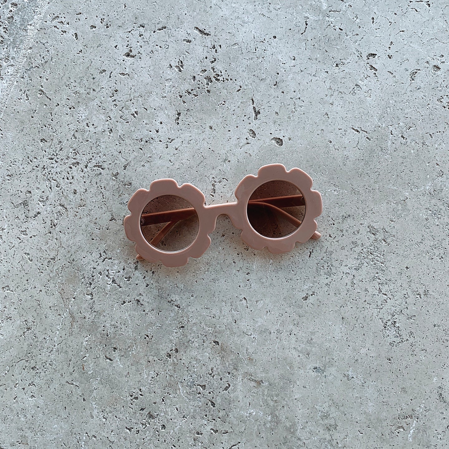 Coco Flower Sunglasses - Nude